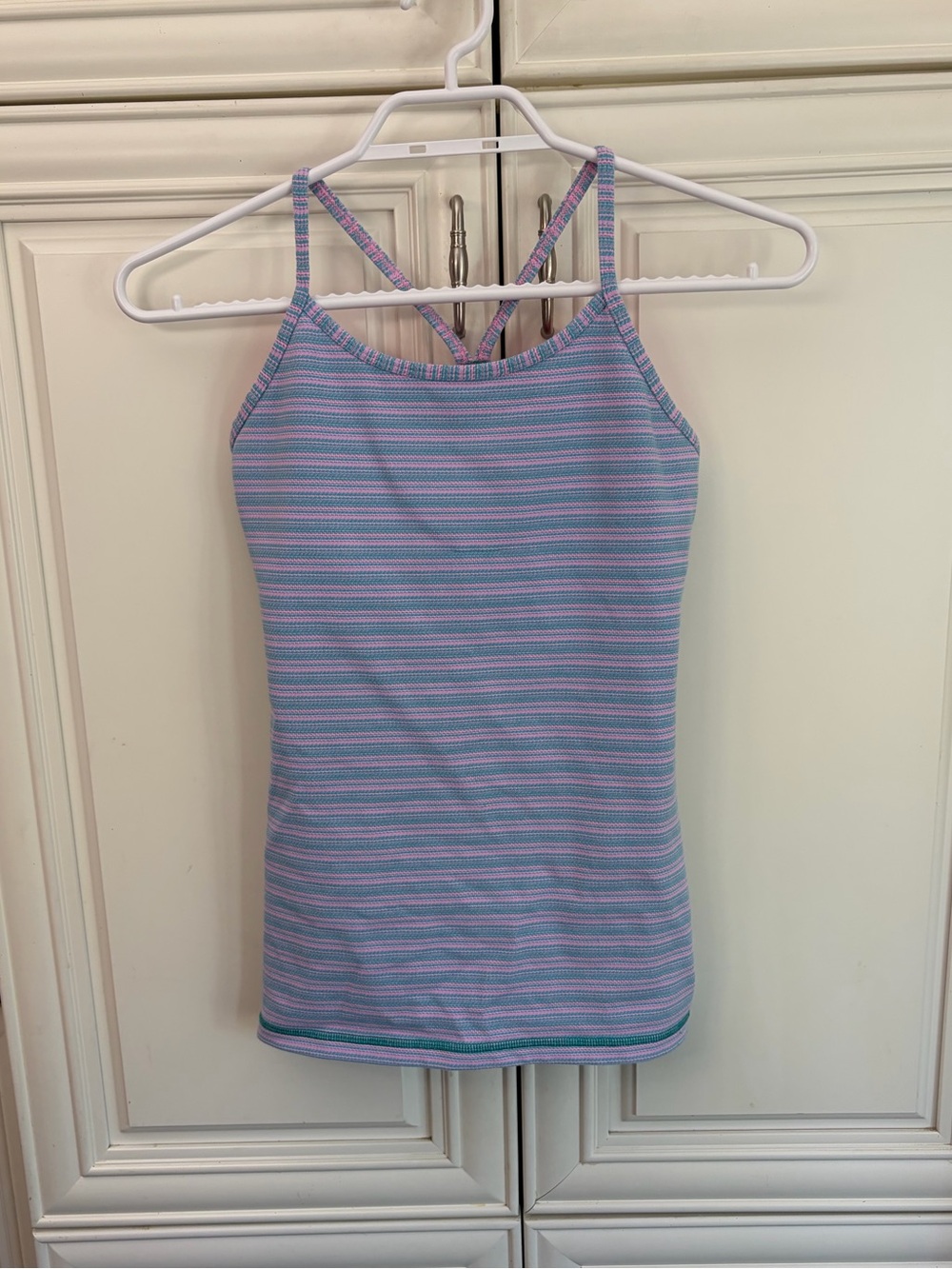 Ivivva by Lululemon girl’s tank top